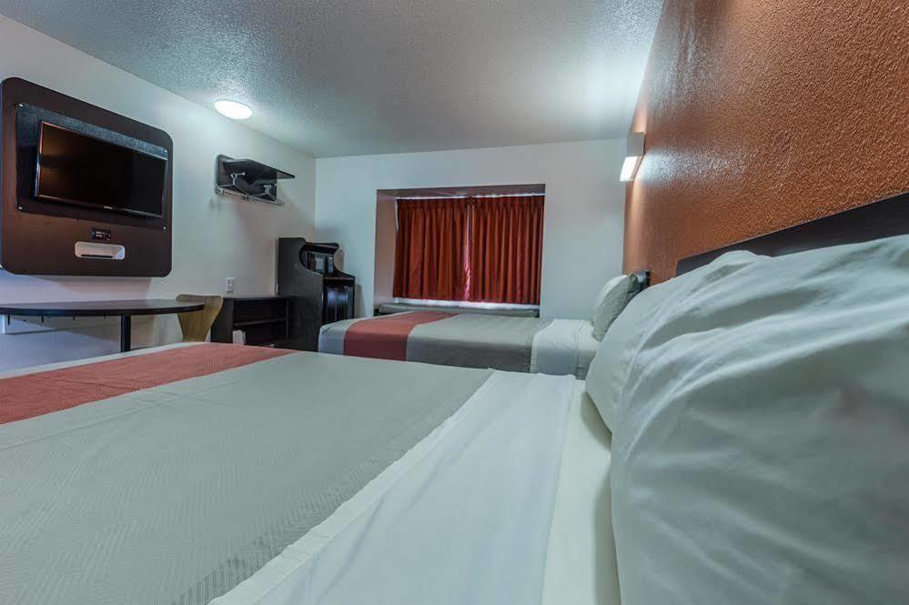 Motel 6-Simpsonville, Sc - Greenville Buitenkant foto